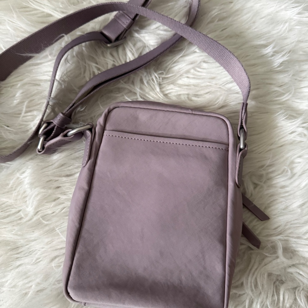 Tumi Persia Crossbody Bag - Picture 2 of 7